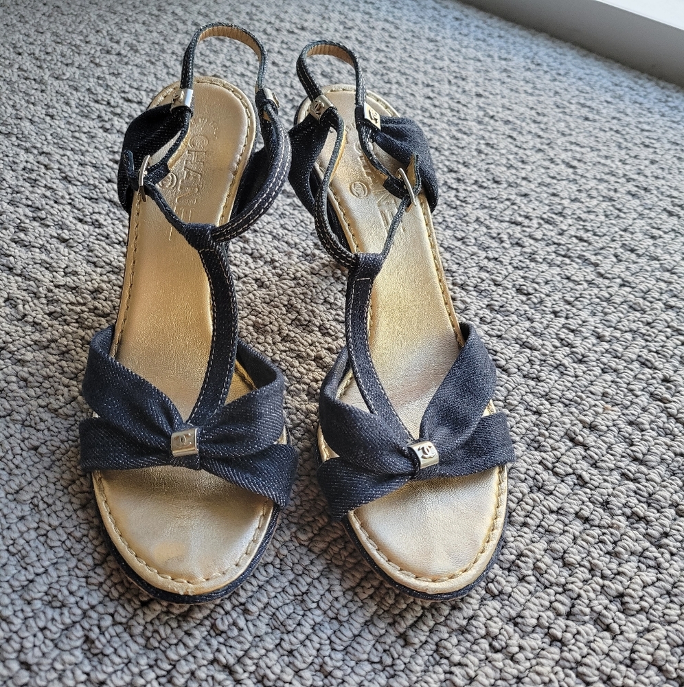 Vintage chanel heels